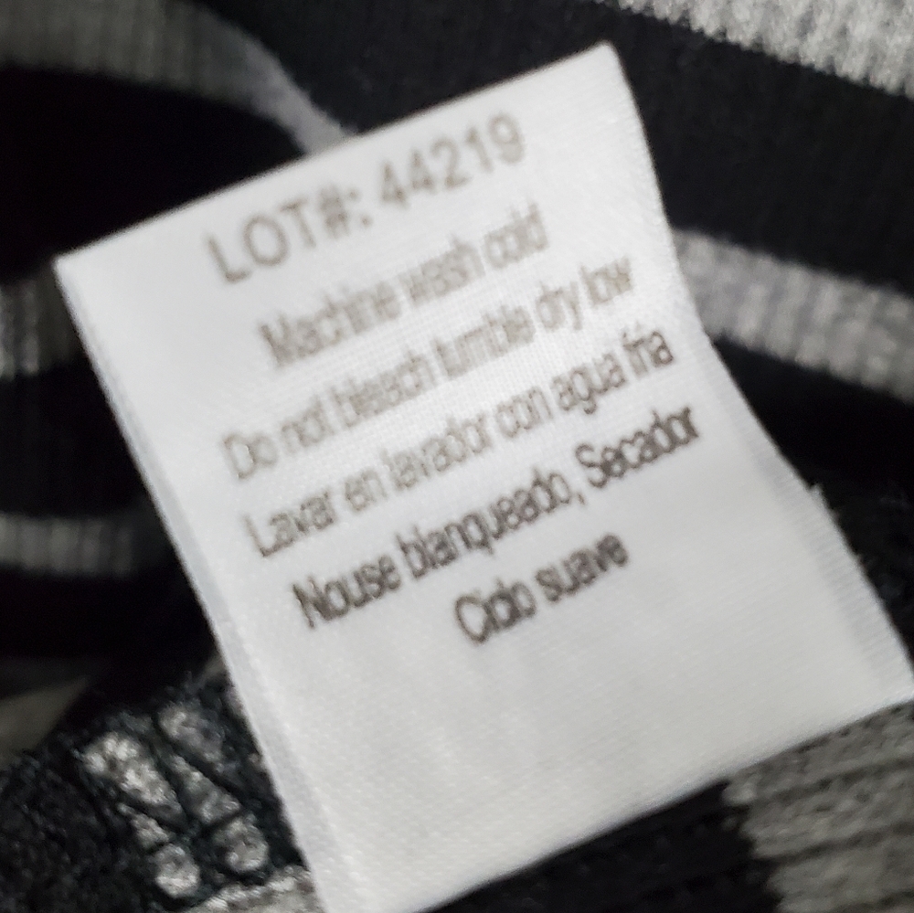 Poof! New York NWT mock neck striped tank grey/blk - Picture 4 of 8